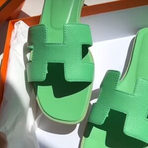 Hermes Oran sandals green 36 BNIB